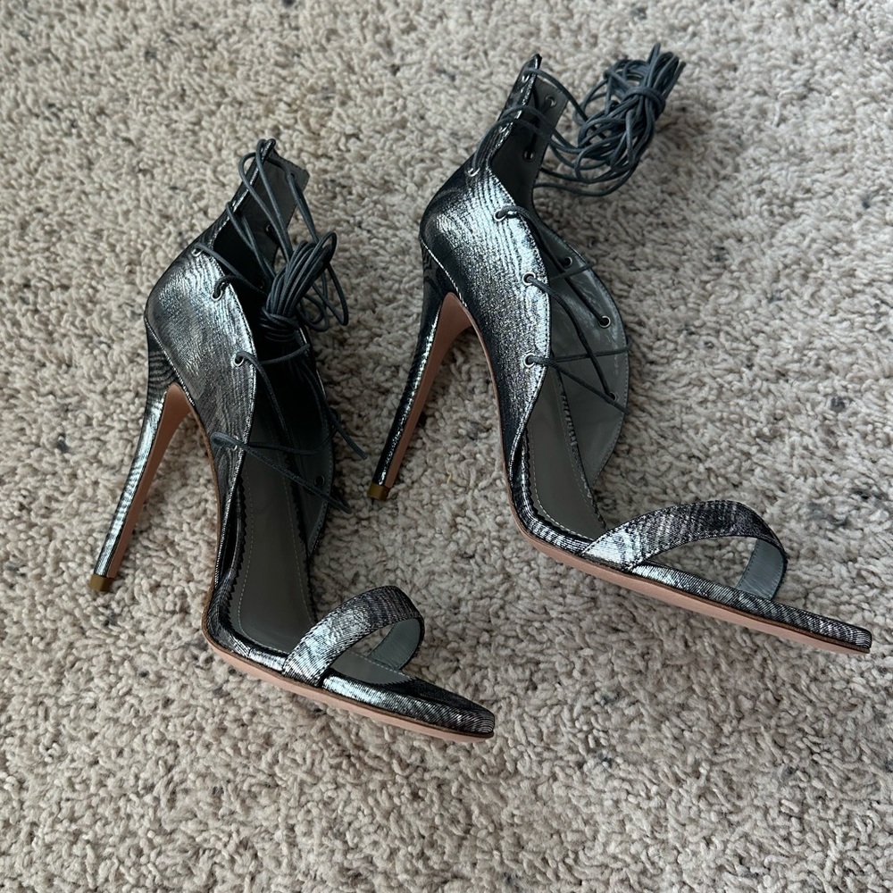 NIB Monika Chiang Lara Silver Lace Sandal Heels Authentic! Size 39 US 8.5/9 Fits